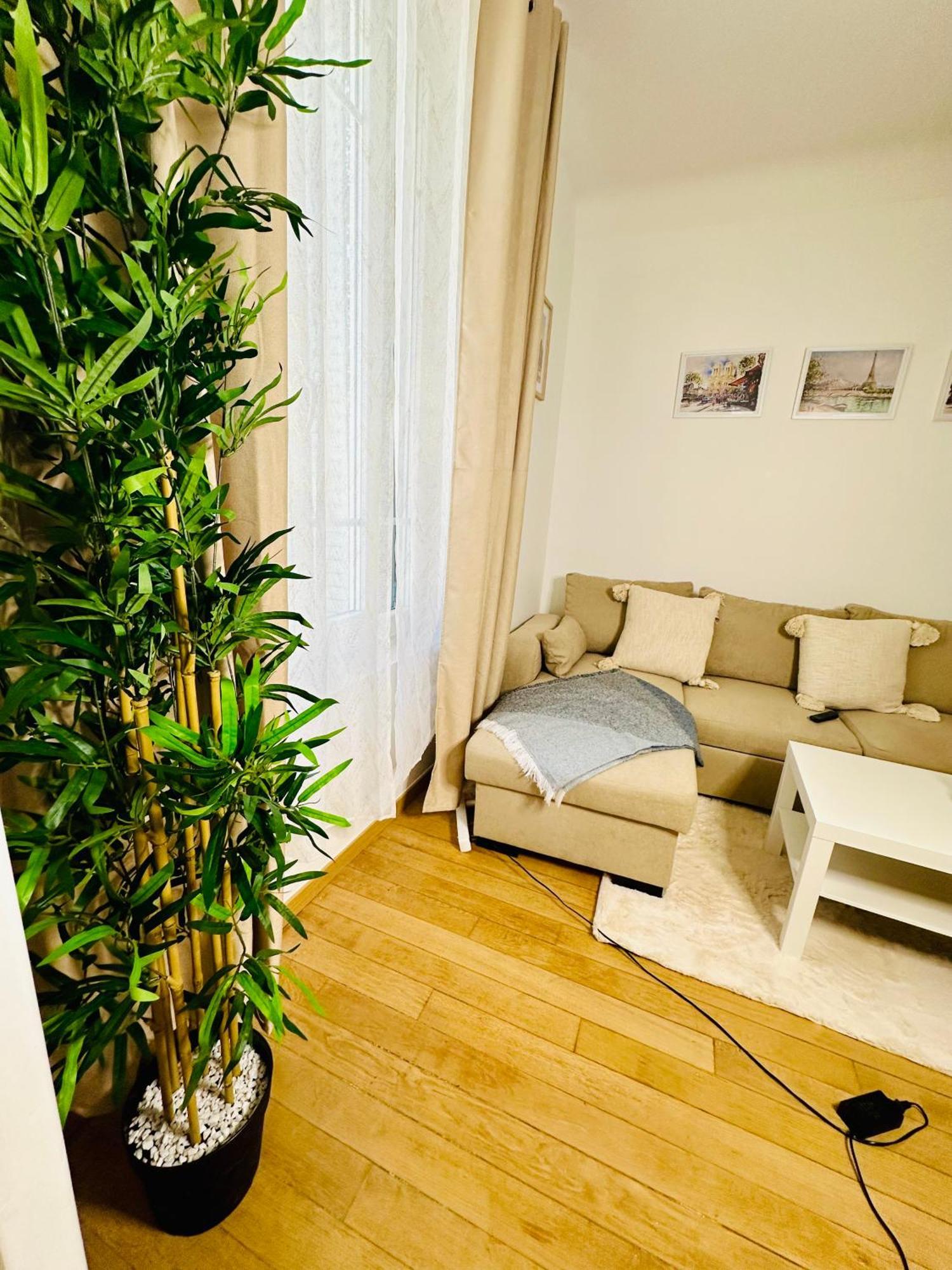 Appartement Moderne Entier Paris-Le Bourget Et Cdg Exterior foto